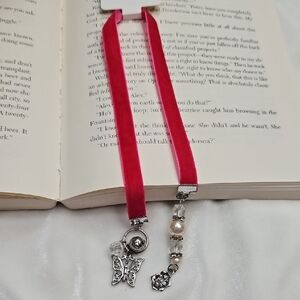 Handmade Pink Velvet Ribbon Pearl Beaded Bookmark Butterfly Charm DIY Book Mark